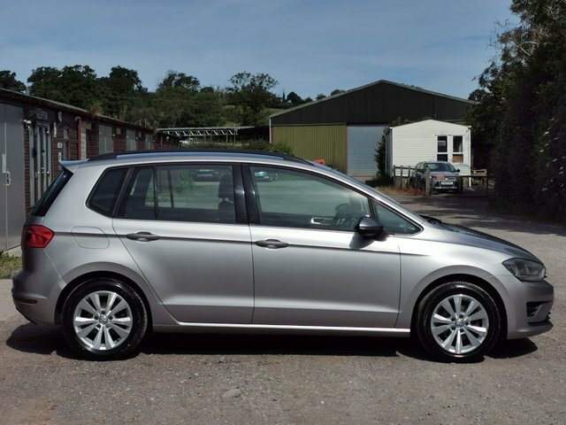 Volkswagen Golf SV Tsi Bluemotion Tech Se Silver #3
