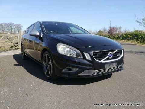 Volvo V60 1.6 T4 R-design Black