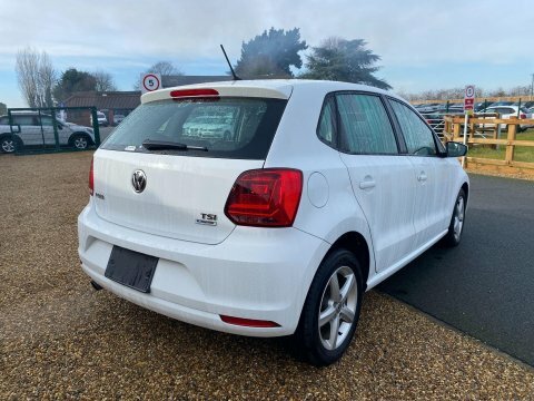Volkswagen Polo 1.2 Tsi Bluemotion AU64FXS White #6