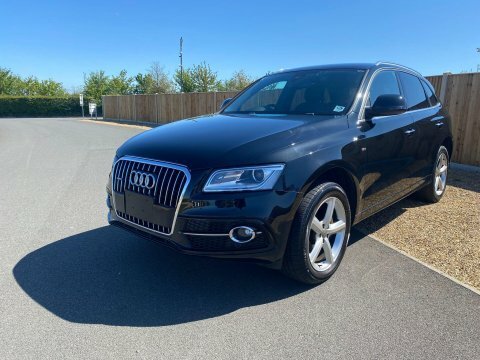 Audi Q5 2.0 Tfsi S AU64FWC Black #2