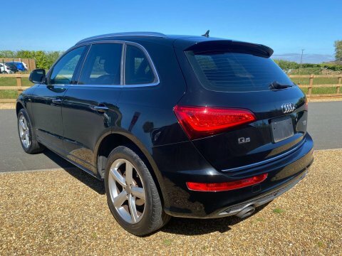 Audi Q5 2.0 Tfsi S AU64FWC Black #5