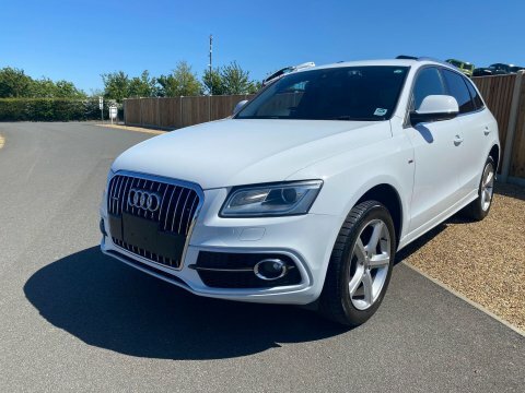 Audi Q5 2.0 Tfsi S White #2