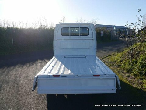 Suzuki Carry 0.6L Kc A White #4