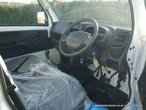 Suzuki Carry 0.6L Kc A White #2