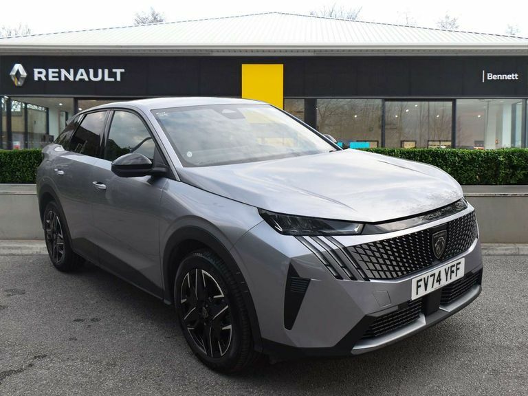 Peugeot 3008 1.2 Hybrid 136 Allure E-dsc6 Grey