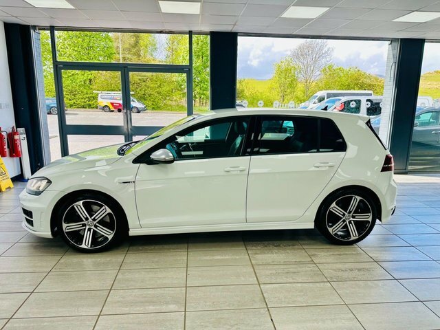 Volkswagen Golf 2.0 Tsi Bluemotion Tech R Hatchback Man MJ66RVX White #3