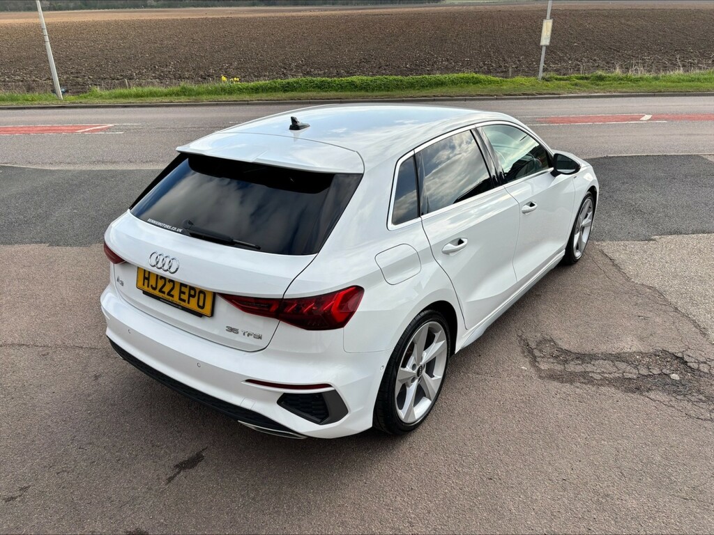 Audi A3 Hatchback 1.5 Tfsi 35 S Line 202222 HJ22EPO White #3