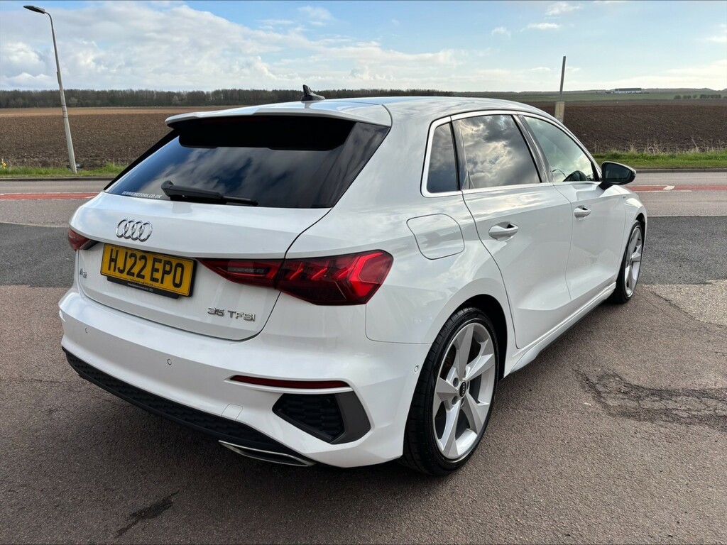 Audi A3 Hatchback 1.5 Tfsi 35 S Line 202222 HJ22EPO White #6