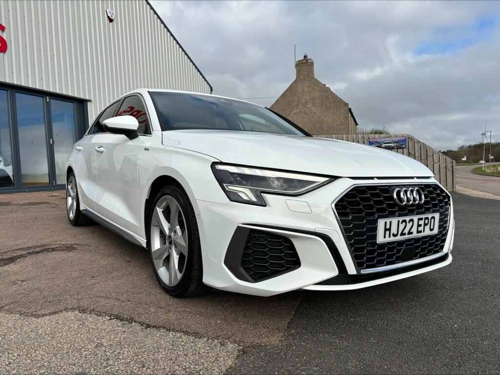 Audi A3 Hatchback 1.5 Tfsi 35 S Line 202222 HJ22EPO White #2