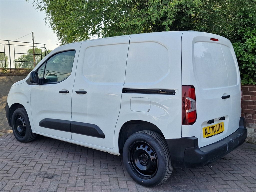 Citroen Berlingo 1.5 Bluehdi 1000 Enterprise M Swb Euro 6 Ss NJ70UTY White #4