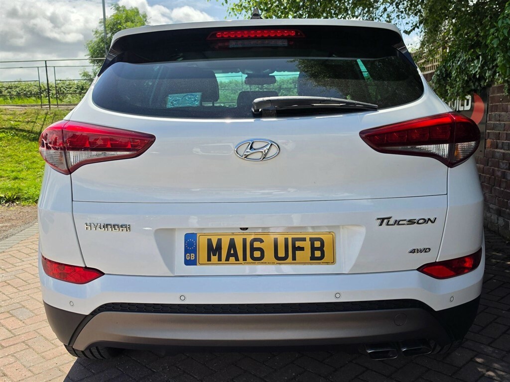 Hyundai Tucson 2.0 Crdi Premium Se 4Wd Euro 6 MA16UFB White #6