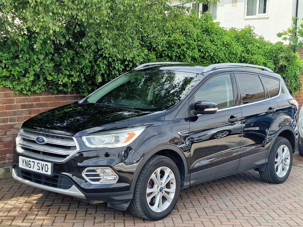 Ford Kuga 2.0 Tdci Titanium Euro 6 Ss YN67SVO Black #3