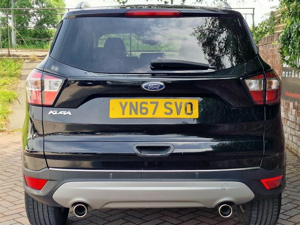 Ford Kuga 2.0 Tdci Titanium Euro 6 Ss YN67SVO Black #4