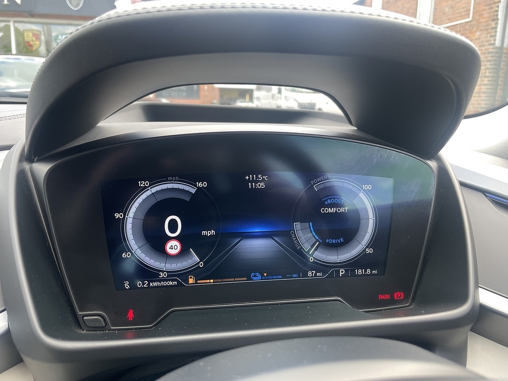 BMW i8 2dr Auto White #16
