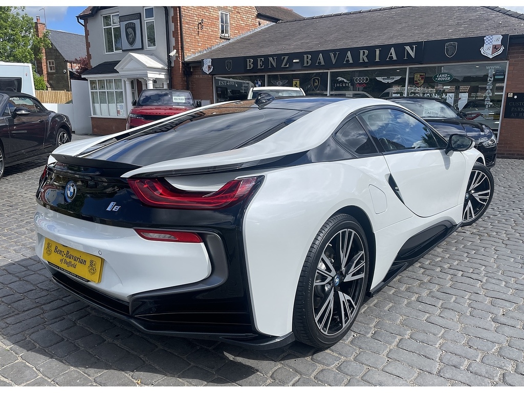 BMW i8 Protonic Frozen White Edition 1.5 Coupe White #6