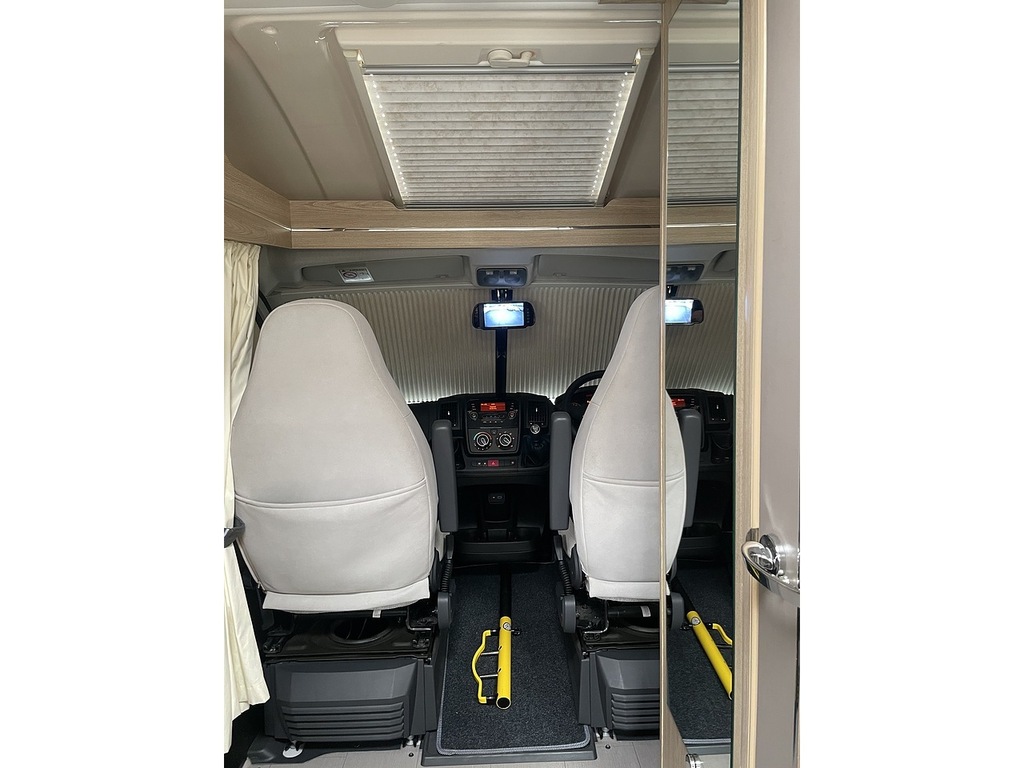Peugeot Elddis Autoquest Evolutio Black #12