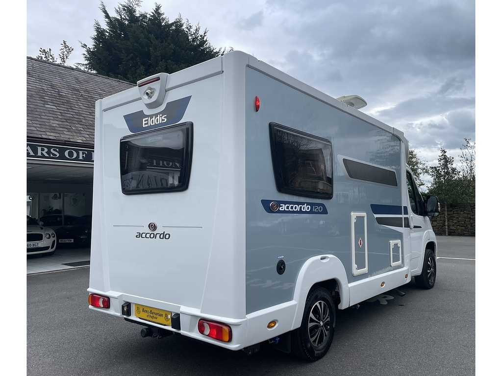 Peugeot Elddis Accordo 120 2.0 Bluehdi 333 Chassis Cab White #3