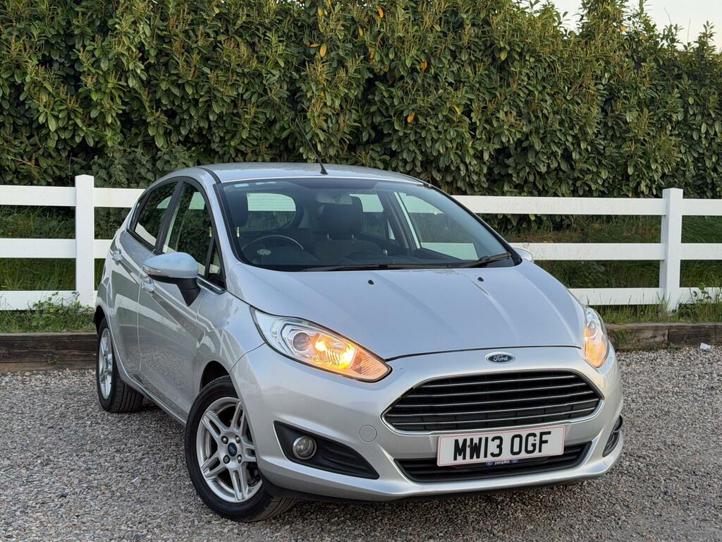 Ford Fiesta 1.25 Zetec Euro 5 Silver