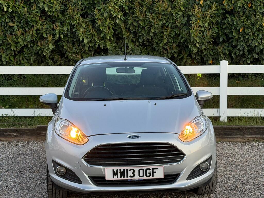 Ford Fiesta 1.25 Zetec Euro 5 MW13OGF Silver #4