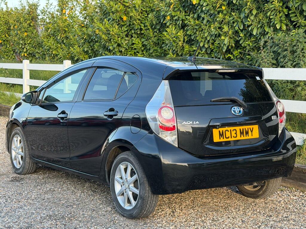 Toyota Aqua 1.5 5dr Black #6