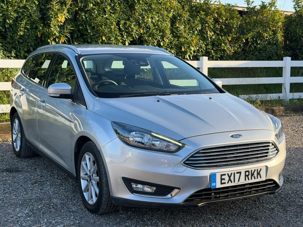 Ford Focus 1.0T Ecoboost Titanium Euro 6 Ss Silver
