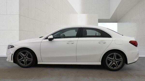 Mercedes-Benz A Class 2.0 A200d Amg Line Premium 2 8G-dct Euro 6 Ss KP70EXF White #5