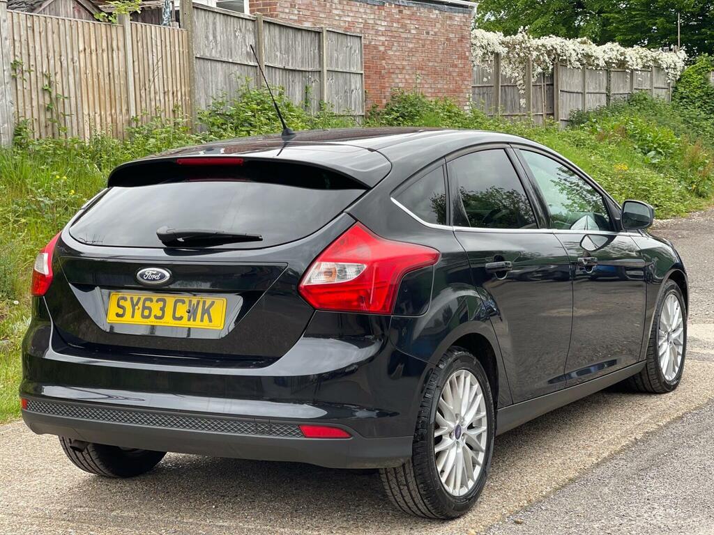 Ford Focus Hatchback 1.6 Tdci Zetec Euro 5 Ss 201363 SY63CWK Black #3