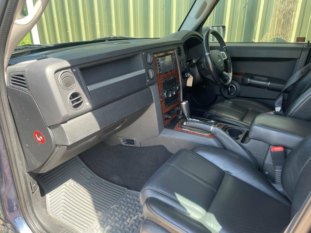 Jeep Commander 3.0 Crd V6 215 Bhp Limited 4X4  #9
