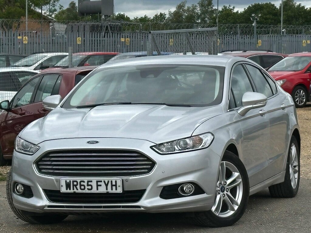 Ford Mondeo 2.0 Tdci Titanium Hatchback Euro WR65FYH Silver #2