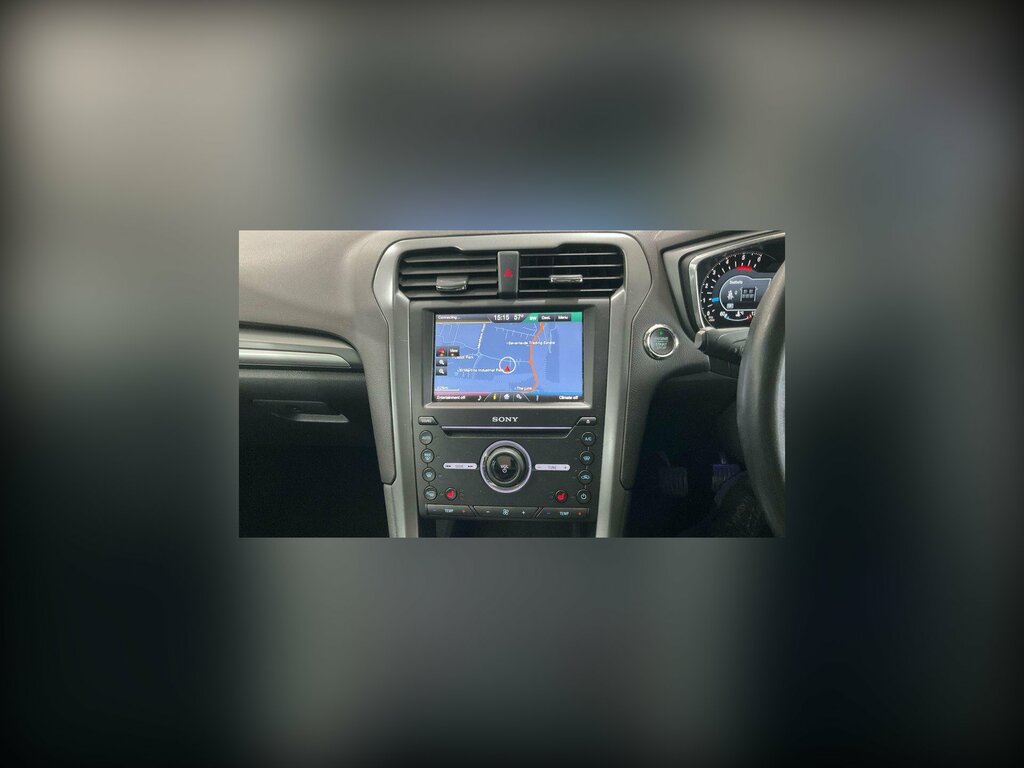 Ford Mondeo 2.0 Tdci Titanium Hatchback Euro YO15ONF Grey #6