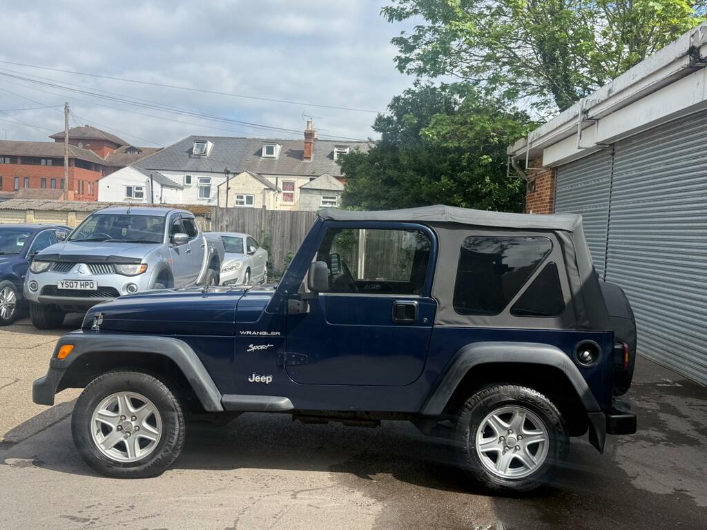 Jeep Wrangler Sport - 2003 Red #10