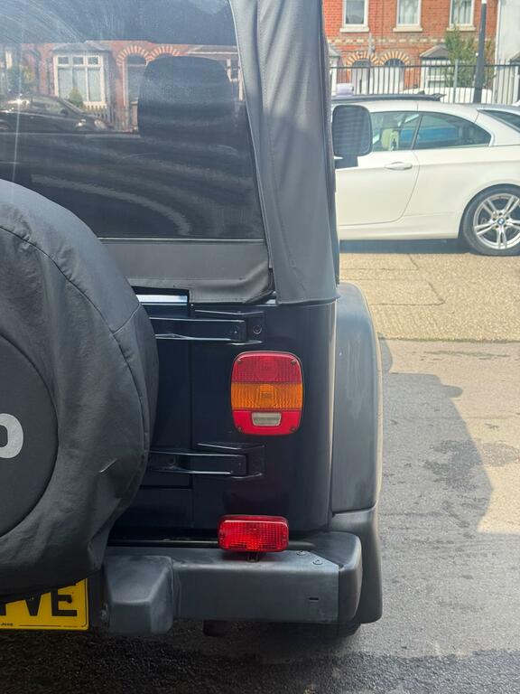 Jeep Wrangler Sport - 2003 Red #9