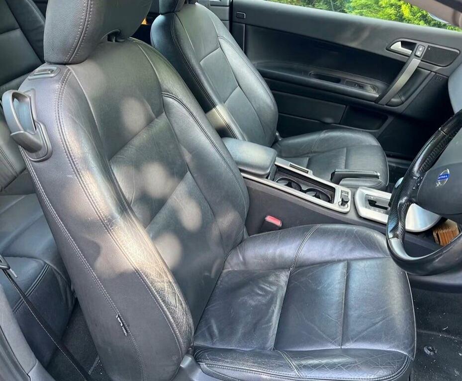 Volvo C70 2.4 D5 Se Lux Geartronic Silver #4