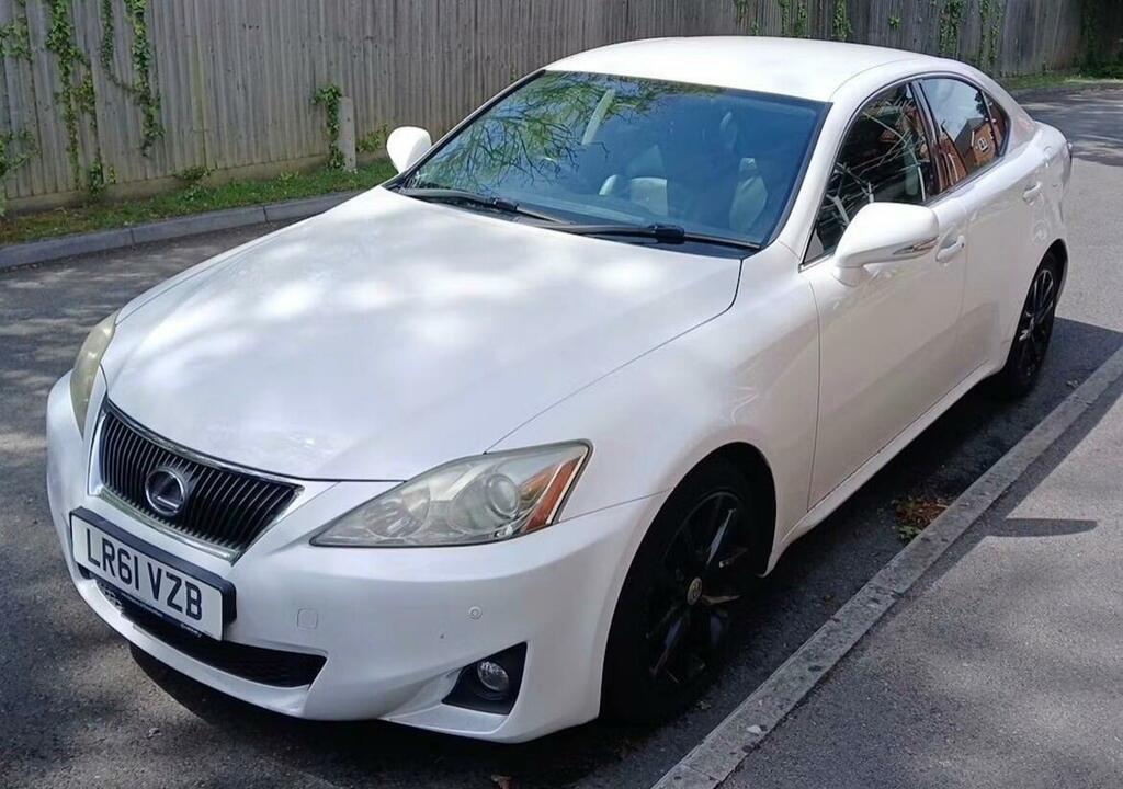 Lexus IS 2.5 250 V6 Advance Euro 5 White #2
