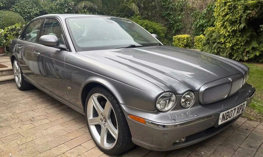 Jaguar XJ 2.7 Tdvi Sport Premium Grey