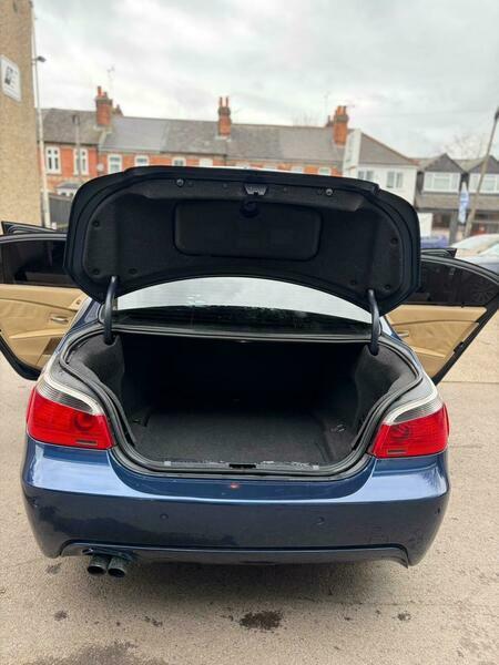 BMW 5 Series Blue #36