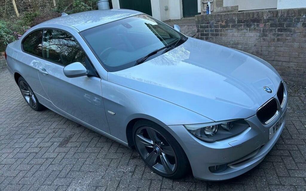 BMW 3 Series 2.0 320D Se Steptronic Euro 5 Silver