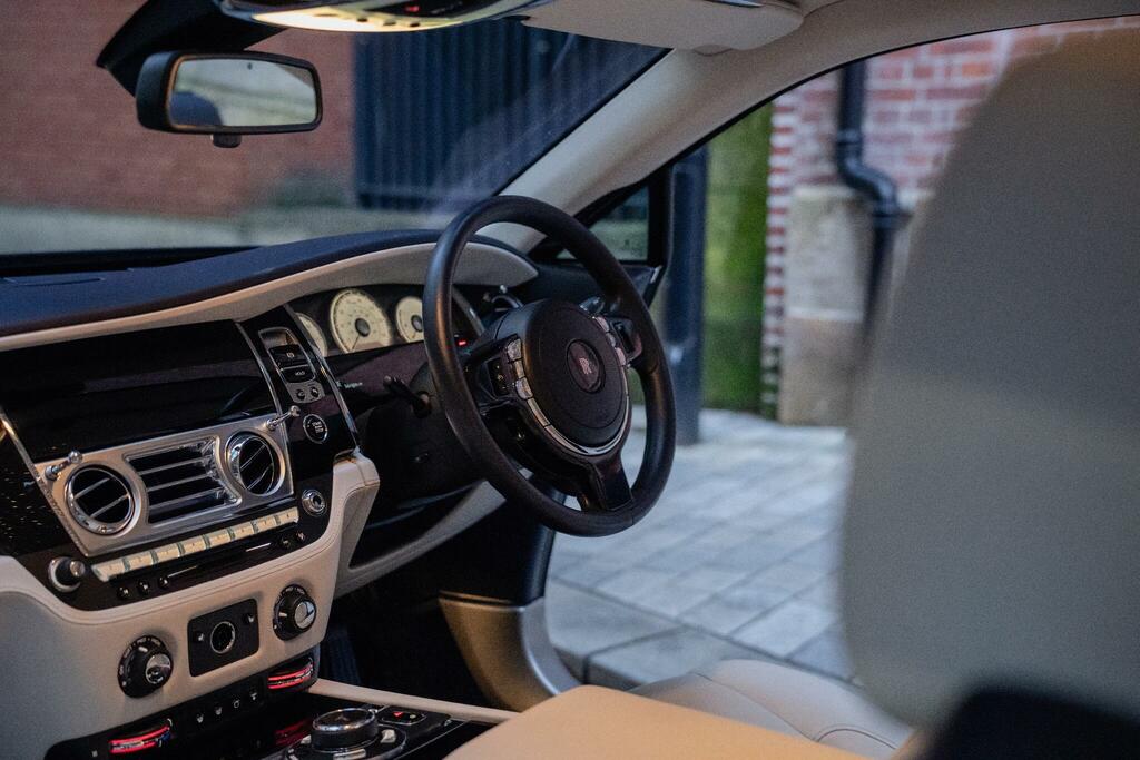Rolls-Royce Wraith Wraith V12 Black #25
