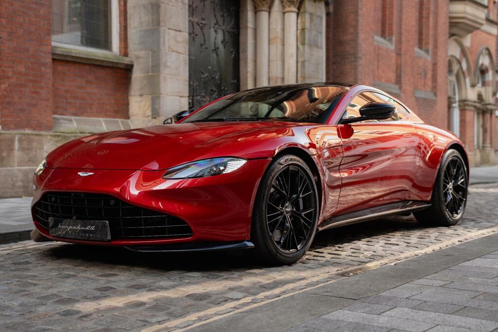 Aston Martin Vantage 4.0 V8 Euro 6 Red
