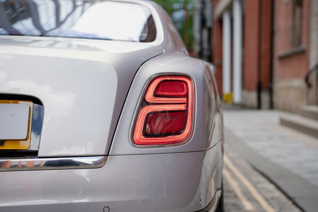Bentley Mulsanne Speed V8 Silver #22
