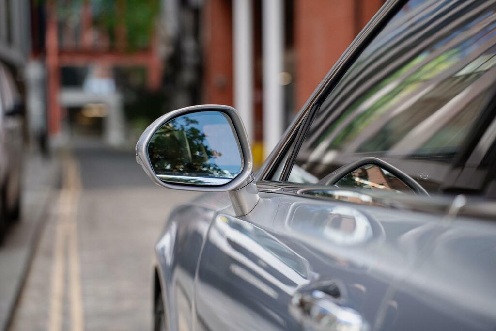 Bentley Mulsanne Speed V8 Silver #26