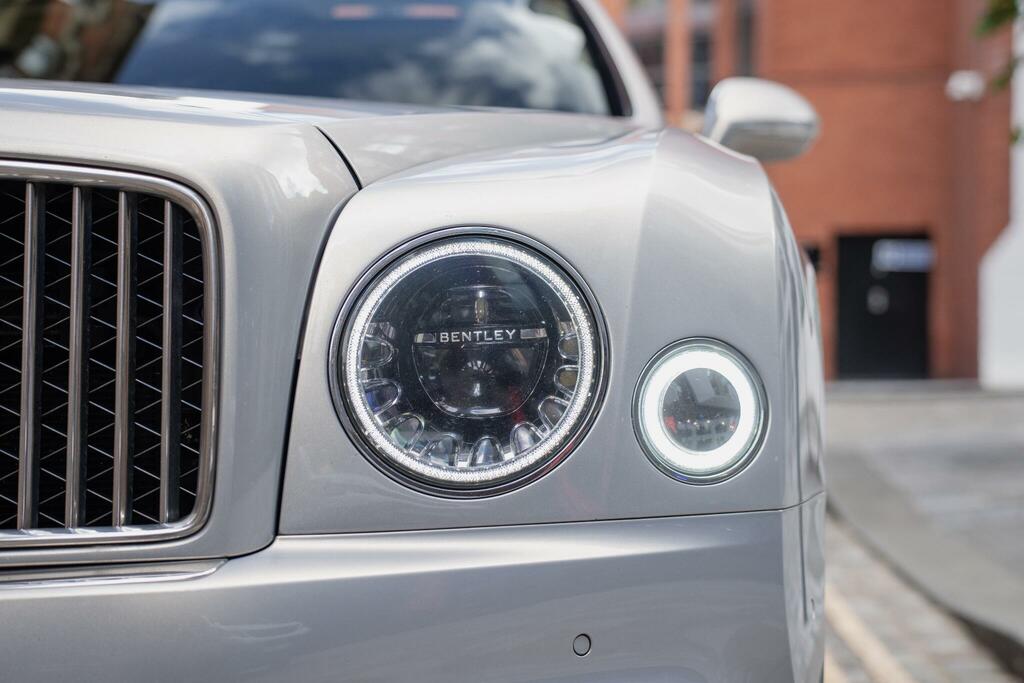 Bentley Mulsanne Speed V8 Silver #9