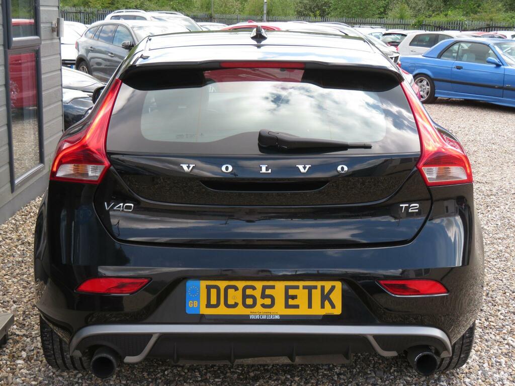 Volvo V40 2.0 T2 R-design Euro 6 Ss DC65ETK Black #4