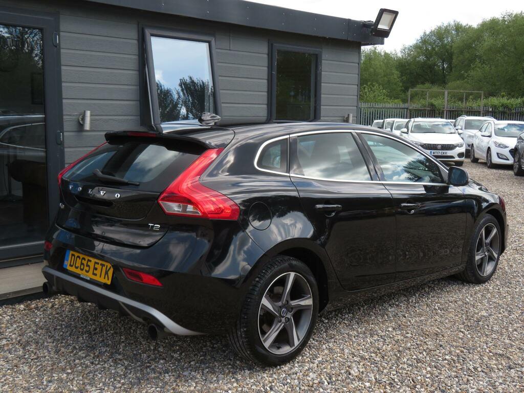 Volvo V40 2.0 T2 R-design Euro 6 Ss DC65ETK Black #6
