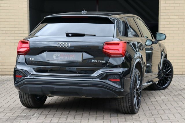 Audi Q2 1.5 Tfsi Cod 35 Black Edition ND21WLG Black #3