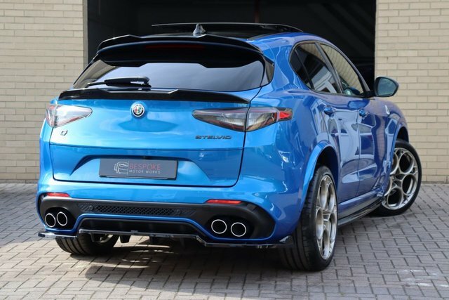Alfa Romeo Stelvio 2.9 V6 Bi-turbo Quadrifoglio Awd Blue #3