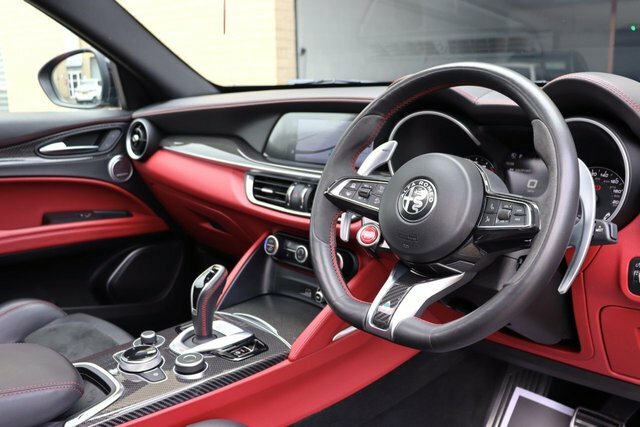 Alfa Romeo Stelvio 2.9 V6 Bi-turbo Quadrifoglio Awd RX21OCM Black #2