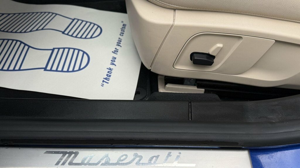 Maserati Ghibli 3L Null Grey #12