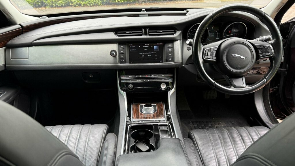 Jaguar XF 2016 2.0D Portfolio Euro 6 Ss LF16ERO Red #2