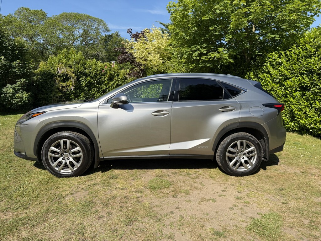 Lexus NX Suv 2.5 300H Luxury 2017 LN17WHK Silver #4